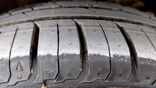Used 2019 Maruti Suzuki Dzire [2017-2020] ZDI Plus Diesel Manual tyres RIGHT FRONT TYRE TREAD VIEW