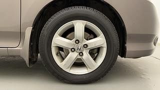 Used 2011 Honda City [2011-2014] 1.5 V MT Petrol Manual tyres RIGHT FRONT TYRE RIM VIEW