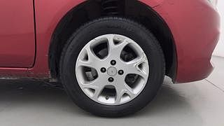 Used 2013 Renault Scala [2012-2018] RXZ Petrol AT Petrol Automatic tyres RIGHT FRONT TYRE RIM VIEW