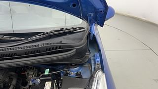 Used 2020 Hyundai Grand i10 [2017-2020] Sportz 1.2 Kappa VTVT Petrol Manual engine ENGINE LEFT SIDE HINGE & APRON VIEW
