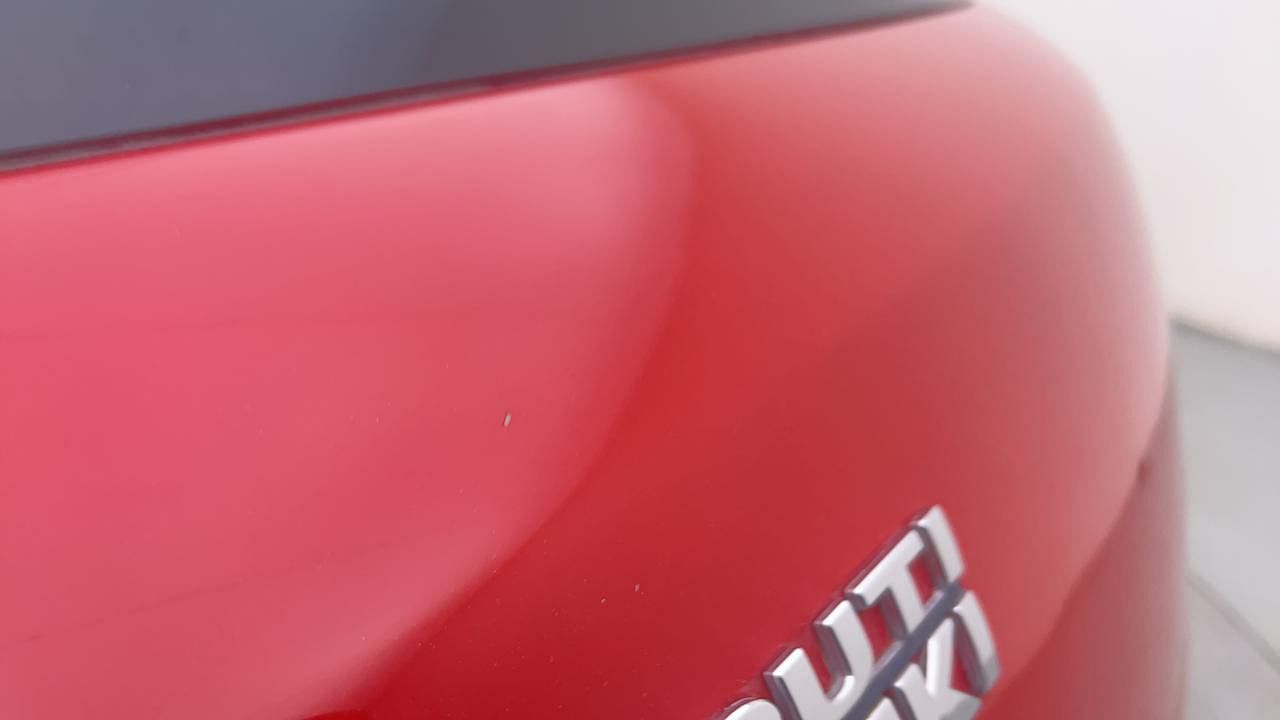 Used 2015 Maruti Suzuki Swift [2011-2017] LXi Petrol Manual dents MINOR SCRATCH