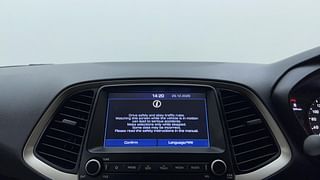 Used 2019 Hyundai New Santro 1.1 Sportz MT Petrol Manual top_features Touch screen infotainment system