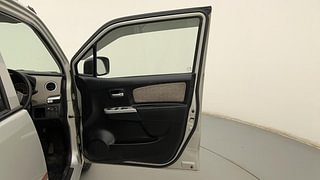 Used 2015 Maruti Suzuki Wagon R 1.0 [2010-2019] VXi Petrol + CNG (Outside Fitted) Petrol+cng Manual interior RIGHT FRONT DOOR OPEN VIEW