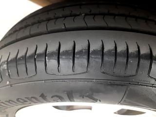 Used 2019 Ford Figo [2019-2021] Titanium Diesel Diesel Manual tyres RIGHT REAR TYRE TREAD VIEW