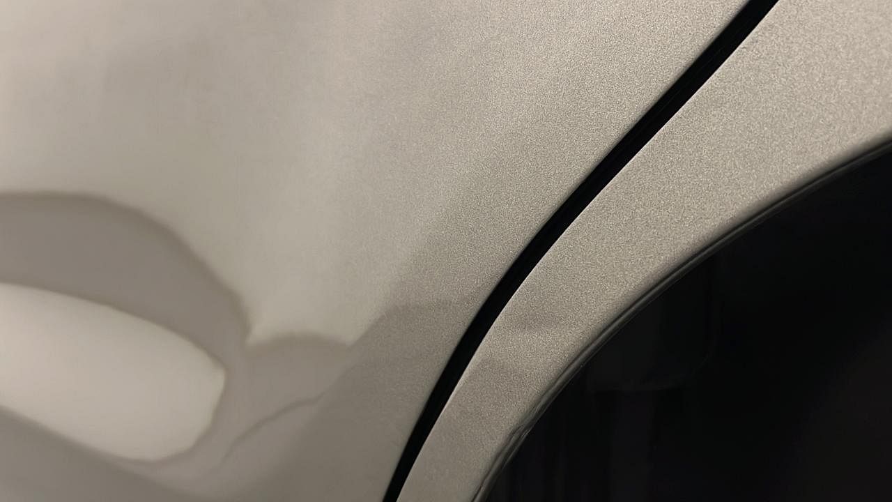 Used 2019 Maruti Suzuki Swift [2017-2021] ZXi AMT Petrol Automatic dents MINOR DENT