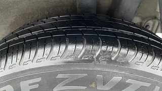 Used 2015 Hyundai Grand i10 [2013-2017] Sportz 1.2 Kappa VTVT Petrol Manual tyres LEFT REAR TYRE TREAD VIEW