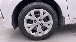 Used 2013 Hyundai Grand i10 [2013-2017] Magna 1.2 Kappa VTVT Petrol Manual tyres LEFT FRONT TYRE RIM VIEW