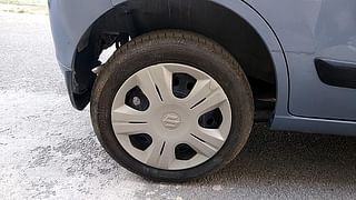 Used 2015 Maruti Suzuki Wagon R [1999-2006] VXi BS-III Petrol Manual tyres RIGHT REAR TYRE RIM VIEW