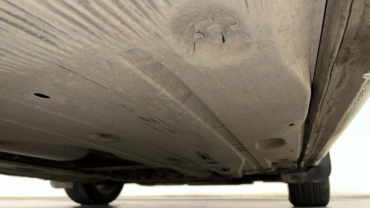 Used 2015 Skoda Octavia [2013-2017] Elegance 1.8 TSI AT Petrol Automatic extra REAR RIGHT UNDERBODY VIEW