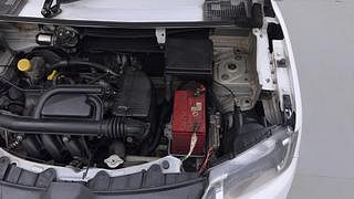 Used 2017 Renault Kwid [2015-2019] 1.0 RXT AMT Opt Petrol Automatic engine ENGINE LEFT SIDE VIEW