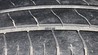 Used 2019 Maruti Suzuki Baleno [2015-2019] Delta Petrol Petrol Manual tyres RIGHT REAR TYRE TREAD VIEW