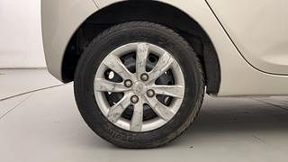 Used 2014 Hyundai Eon [2011-2018] Magna + Petrol Manual tyres RIGHT REAR TYRE RIM VIEW