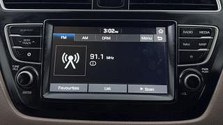 Used 2020 Hyundai Elite i20 [2018-2020] Sportz Plus 1.2 Petrol Manual top_features Integrated (in-dash) music system