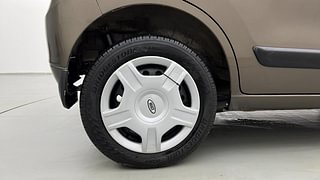 Used 2011 Maruti Suzuki Wagon R 1.0 [2010-2019] VXi Petrol Manual tyres RIGHT REAR TYRE RIM VIEW