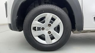 Used 2017 Renault Kwid [2015-2019] RXL Petrol Manual tyres LEFT FRONT TYRE RIM VIEW