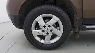 Used 2013 Renault Duster [2012-2015] 110 PS RxZ 4x2 MT Diesel Manual tyres LEFT FRONT TYRE RIM VIEW