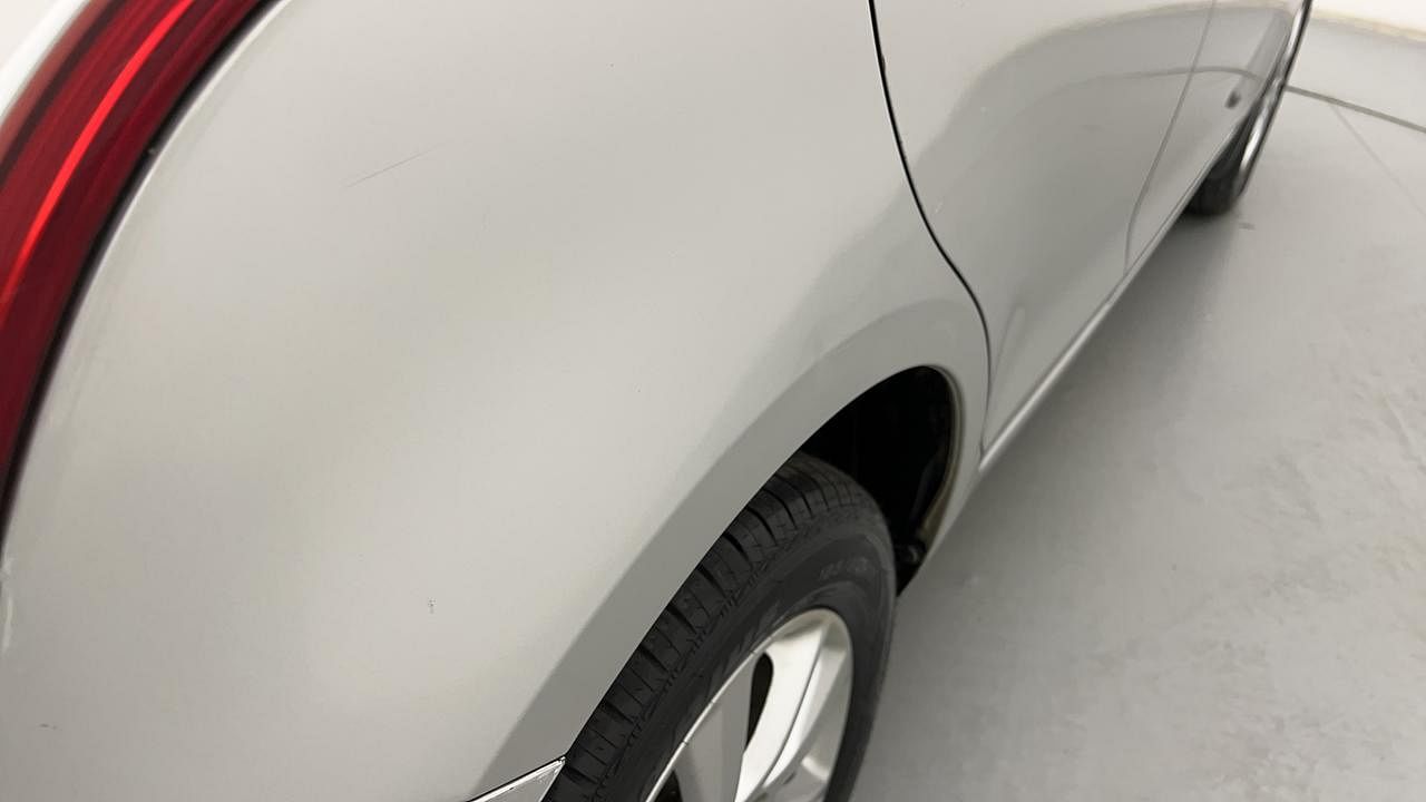 Used 2014 Maruti Suzuki Swift [2011-2015] ZXi ABS Petrol Manual dents MINOR DENT