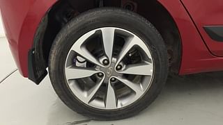 Used 2016 Hyundai Elite i20 [2014-2018] Asta 1.2 Petrol Manual tyres RIGHT REAR TYRE RIM VIEW
