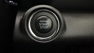 Used 2022 Maruti Suzuki XL6 Alpha Plus MT Petrol Petrol Manual top_features Keyless start