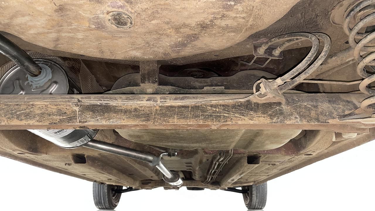 Used 2017 Renault Kwid [2015-2019] RXL Petrol Manual extra REAR UNDERBODY VIEW (TAKEN FROM REAR)