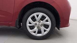 Used 2017 Hyundai Grand i10 [2017-2020] Magna 1.2 Kappa VTVT Petrol Manual tyres RIGHT FRONT TYRE RIM VIEW