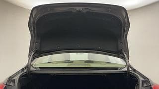 Used 2018 Toyota Yaris [2018-2021] J Petrol Manual interior DICKY DOOR OPEN VIEW