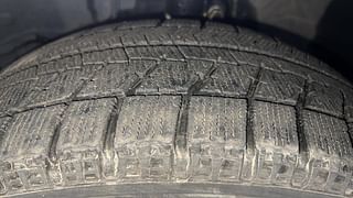 Used 2014 Toyota Corolla Altis [2014-2017] G Petrol Petrol Manual tyres LEFT FRONT TYRE TREAD VIEW