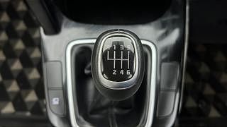 Used 2019 Kia Seltos HTX G Petrol Manual interior GEAR  KNOB VIEW