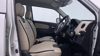 Used 2018 Maruti Suzuki Wagon R 1.0 [2015-2019] VXI AMT Petrol Automatic interior RIGHT SIDE FRONT DOOR CABIN VIEW