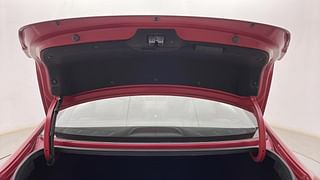 Used 2017 Hyundai Elantra [2016-2022] 2.0 SX MT Petrol Manual interior DICKY DOOR OPEN VIEW