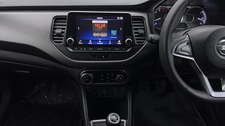 Used 2019 Nissan Kicks [2018-2020] XL Diesel Diesel Manual interior MUSIC SYSTEM & AC CONTROL VIEW