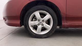 Used 2010 Honda City V Petrol Manual tyres LEFT FRONT TYRE RIM VIEW