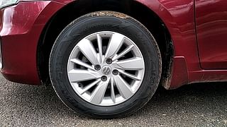 Used 2016 Maruti Suzuki Ciaz [2014-2017] VDi SHVS Diesel Manual tyres LEFT FRONT TYRE RIM VIEW