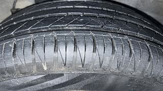 Used 2010 Hyundai i20 [2008-2012] Asta 1.2 ABS Petrol Manual tyres LEFT REAR TYRE TREAD VIEW