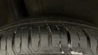 Used 2011 Honda City [2011-2014] 1.5 V MT Petrol Manual tyres RIGHT REAR TYRE TREAD VIEW