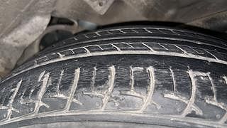 Used 2015 Honda City [2014-2017] VX (O) MT Petrol Manual tyres LEFT REAR TYRE TREAD VIEW