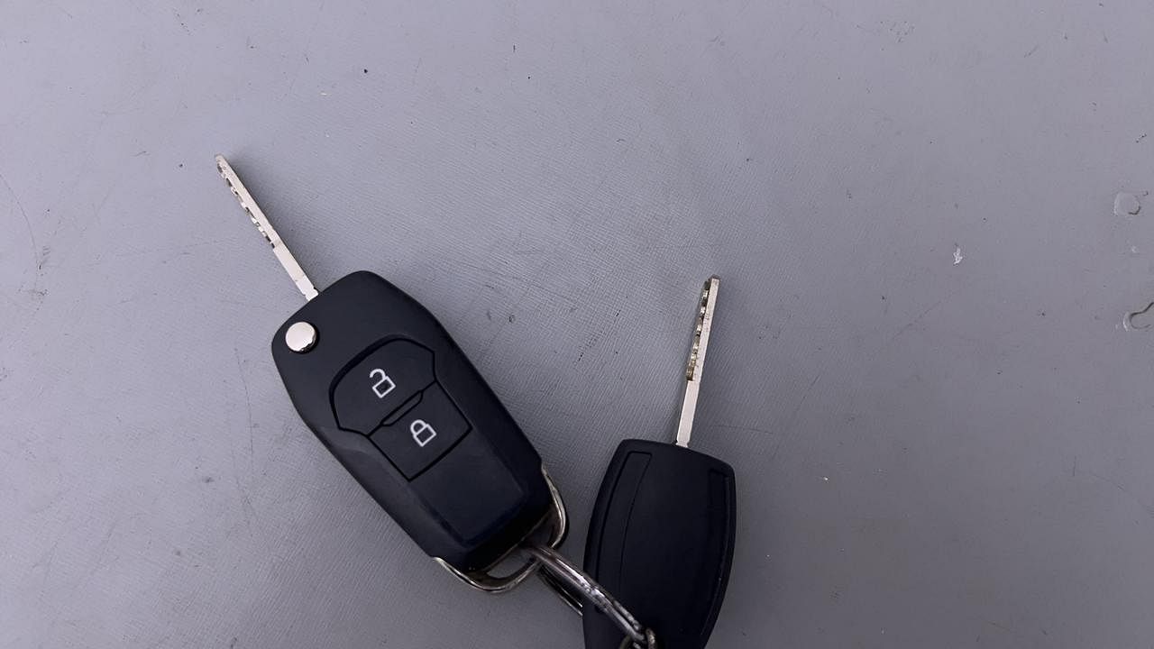 Used 2018 Ford EcoSport [2017-2021] Trend 1.5L Ti-VCT Petrol Manual extra CAR KEY VIEW