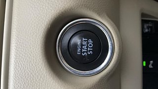 Used 2018 Maruti Suzuki Dzire [2017-2020] ZDi Plus AMT Diesel Automatic top_features Keyless start