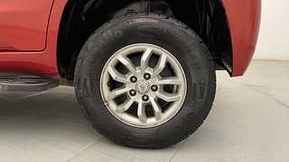 Used 2016 Mahindra TUV300 [2015-2020] T8 Diesel Manual tyres LEFT REAR TYRE RIM VIEW