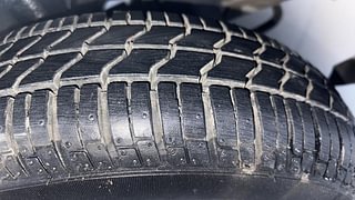 Used 2015 Tata Nano [2014-2018] Twist XTA Petrol Petrol Automatic tyres RIGHT FRONT TYRE TREAD VIEW