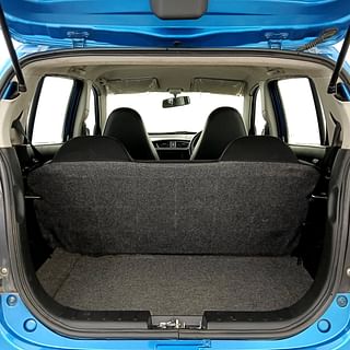 Used 2019 Maruti Suzuki Alto 800 [2019-2022] LXI Petrol Manual interior DICKY INSIDE VIEW