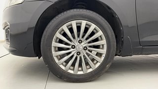 Used 2015 Maruti Suzuki Ciaz [2014-2017] ZXI+ Petrol Manual tyres LEFT FRONT TYRE RIM VIEW