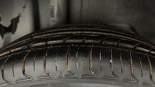 Used 2019 Ford Figo [2019-2021] Titanium AT Petrol Petrol Automatic tyres RIGHT REAR TYRE TREAD VIEW