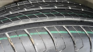 Used 2013 Maruti Suzuki Swift Dzire [2012-2017] VXi Petrol Manual tyres LEFT FRONT TYRE TREAD VIEW