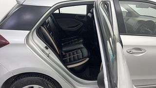 Used 2017 Hyundai Elite i20 [2014-2018] Sportz 1.2 Petrol Manual interior RIGHT SIDE REAR DOOR CABIN VIEW