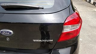 Used 2016 Ford Figo [2015-2019] Titanium 1.5 Ti-VCT AT Petrol Automatic dents MINOR SCRATCH