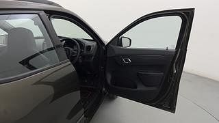 Used 2019 Renault Kwid 1.0 RXT Opt Petrol Manual interior RIGHT FRONT DOOR OPEN VIEW