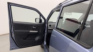 Used 2011 Maruti Suzuki Wagon R 1.0 [2010-2019] VXi Petrol Manual interior LEFT FRONT DOOR OPEN VIEW