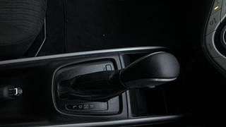 Used 2016 Maruti Suzuki Baleno [2015-2019] Zeta AT Petrol Petrol Automatic interior GEAR  KNOB VIEW