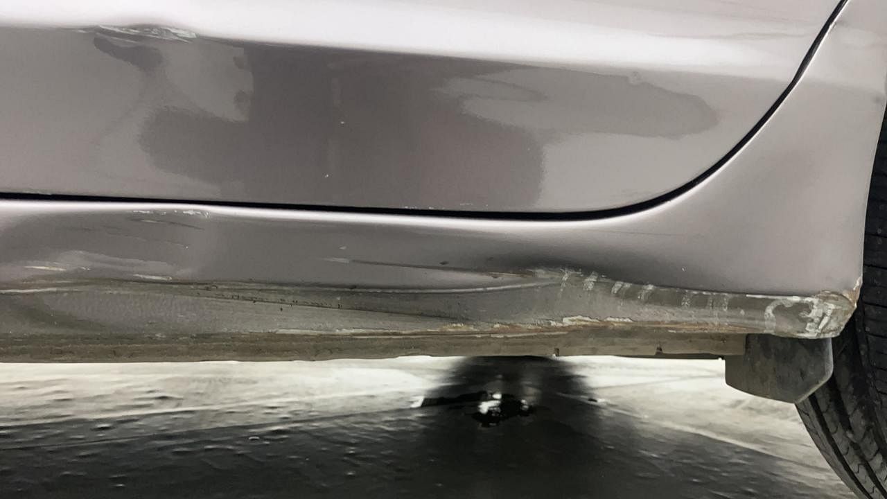 Used 2014 Honda City [2014-2017] VX CVT Petrol Automatic dents MINOR DENT